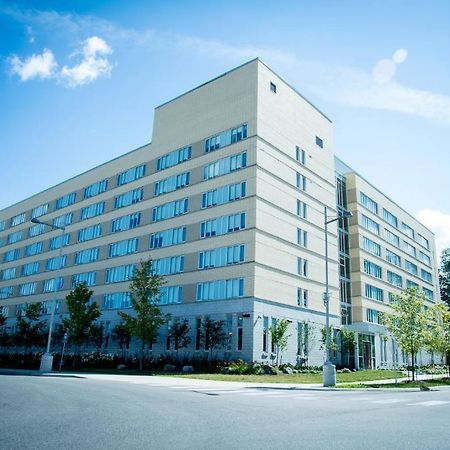 Lakehead University Residence And Conference Centre 오릴리아 외부 사진